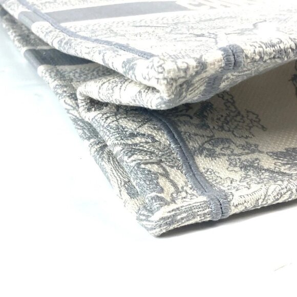 Dior M1286ZTDT_M20I Toile de Jouy embroidery book tote large Hand Bag Tote Bag - Picture 7 of 11